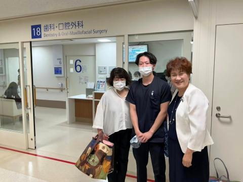 白木典代口衛師及公子白木優帆醫師.jpg
