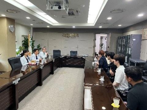 雙方會談交流.jpg